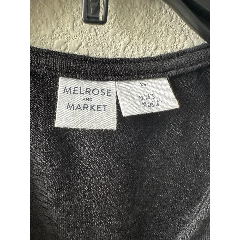 Melrose & Market Women Tank Top Sleeveless V Neck Black Button Front - Picture 11 of 15